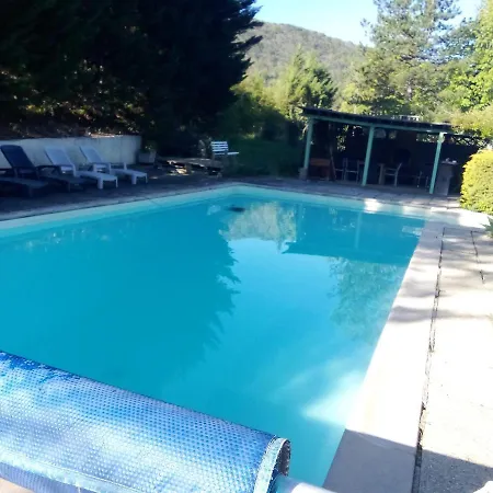 Apartament De L' Ermitage *